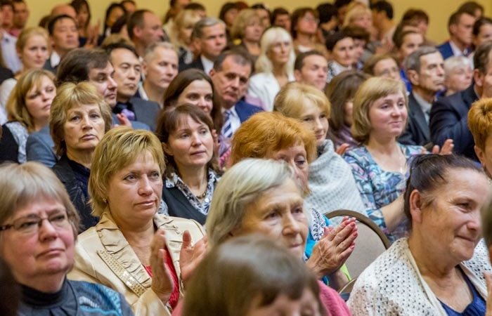 24 – 25 сентября 2016 г. в пригороде Москвы проходила XVII Всероссийская конференция по обмену опытом практикующих Фалунь Дафа (Фалуньгун).