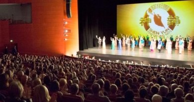 Труппа Shen Yun даёт представление в Большом театре де-Прованс в городе Экс-ан-Прованс (Франция), 17.03.2017 г.