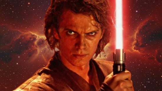 Энакин Скайуокер с красным световым мечом и горящими глазами ситха